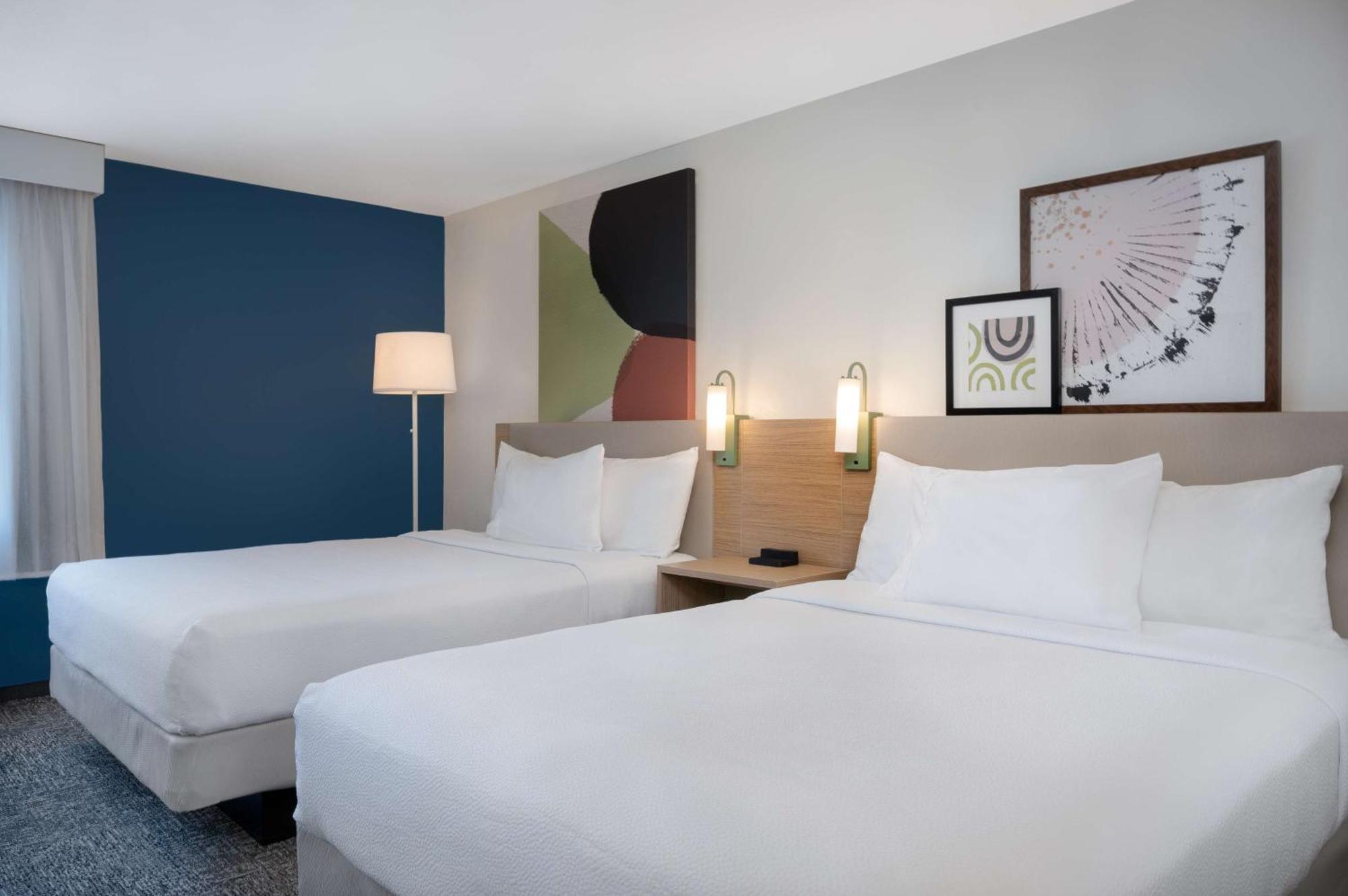Spark By Hilton Savannah Midtown Exterior foto