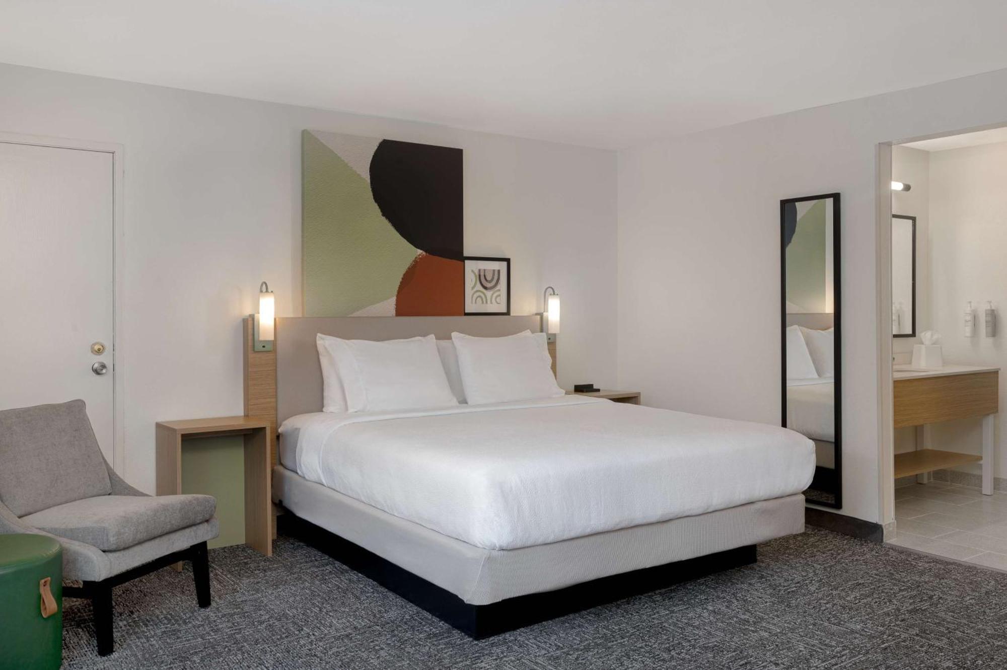 Spark By Hilton Savannah Midtown Exterior foto