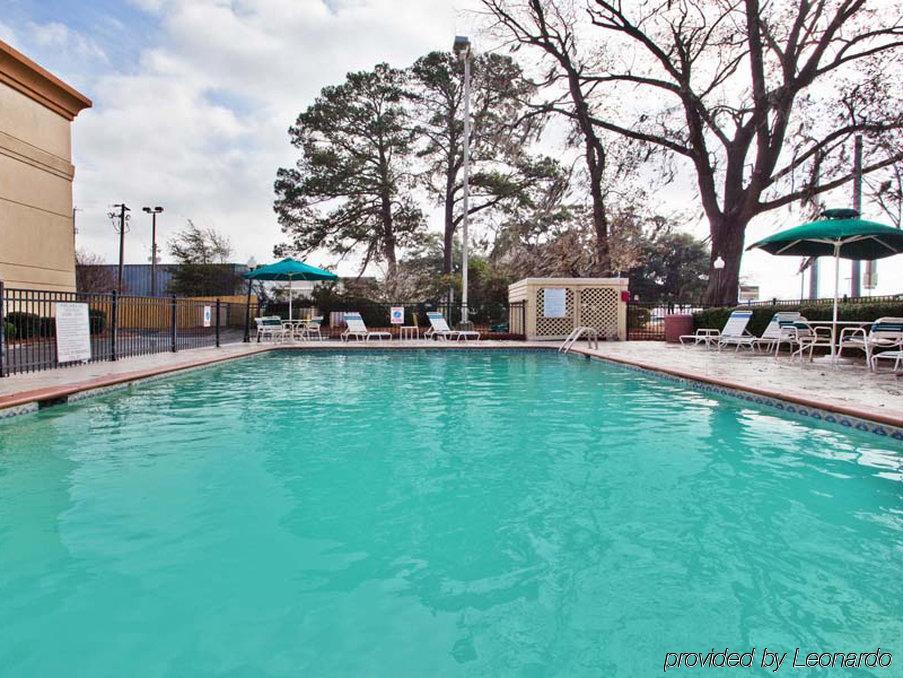 Spark By Hilton Savannah Midtown Exterior foto