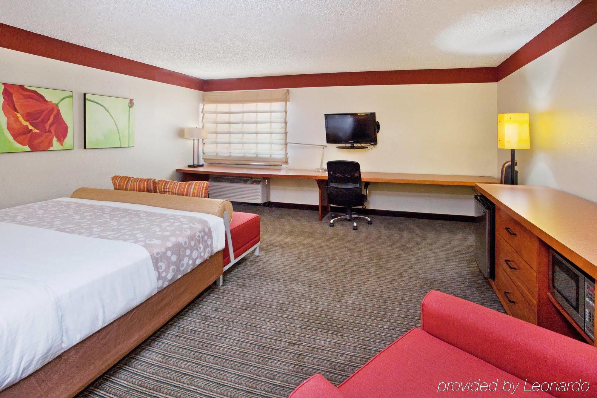 Spark By Hilton Savannah Midtown Exterior foto